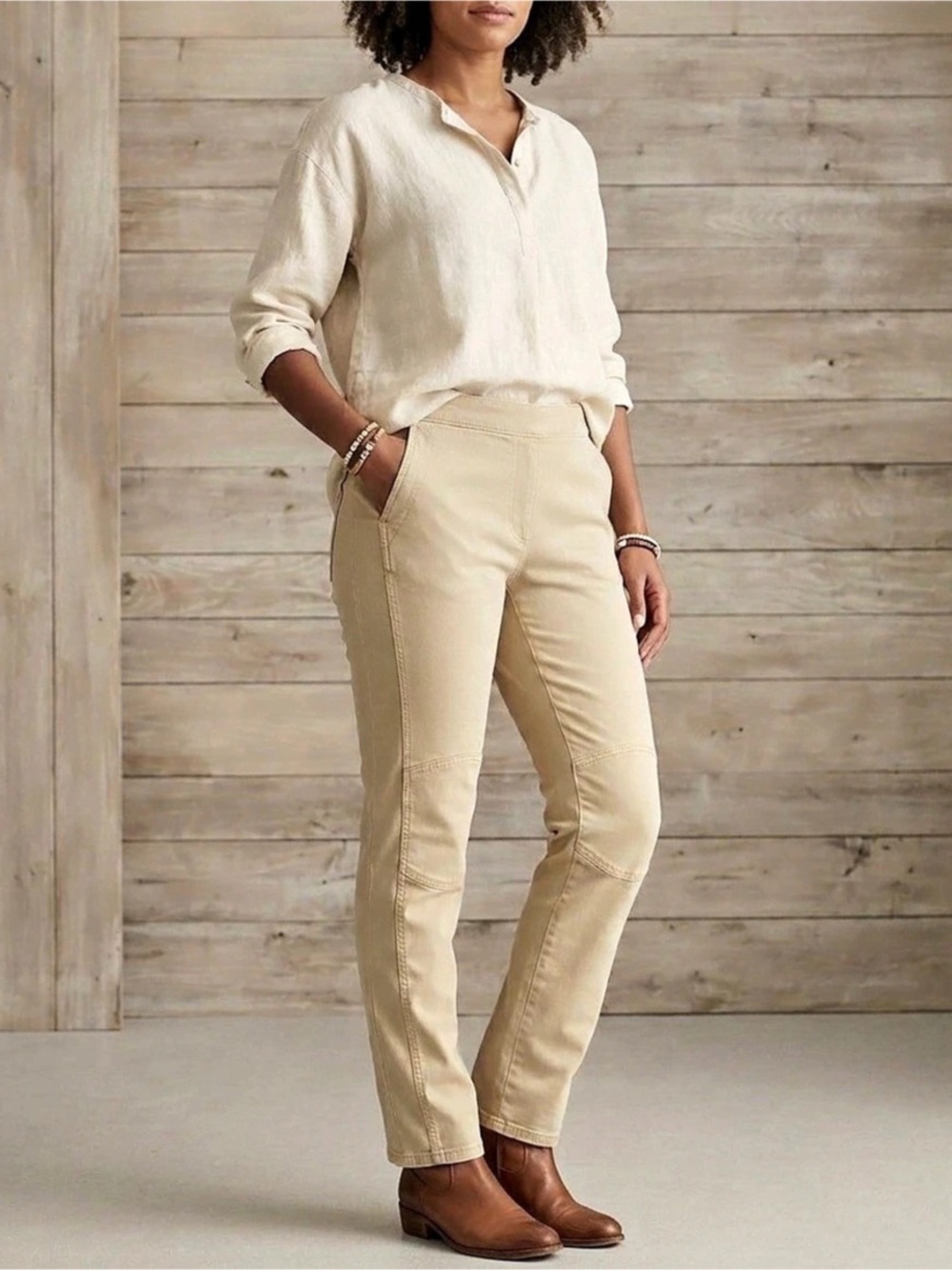 Sundance Straight Leg Chino Cotton Pants in Beige Size P8